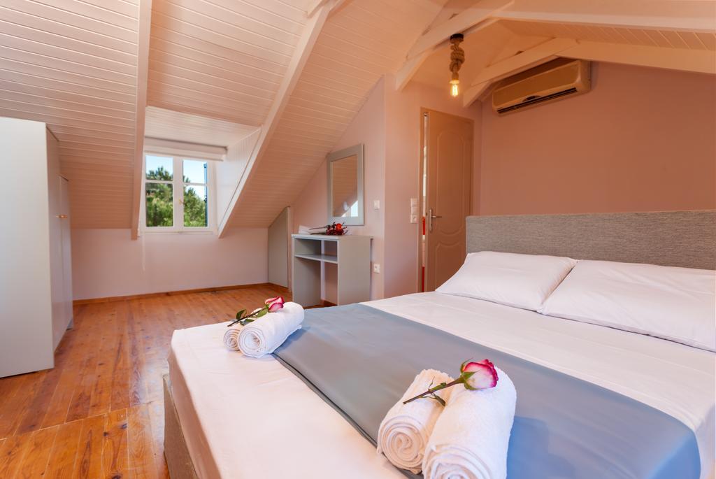 Blue Sea Cottage 아기오스니콜라우스 외부 사진