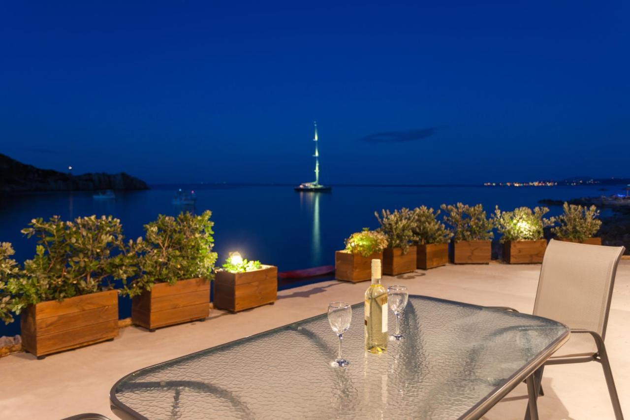 Blue Sea Cottage 아기오스니콜라우스 외부 사진